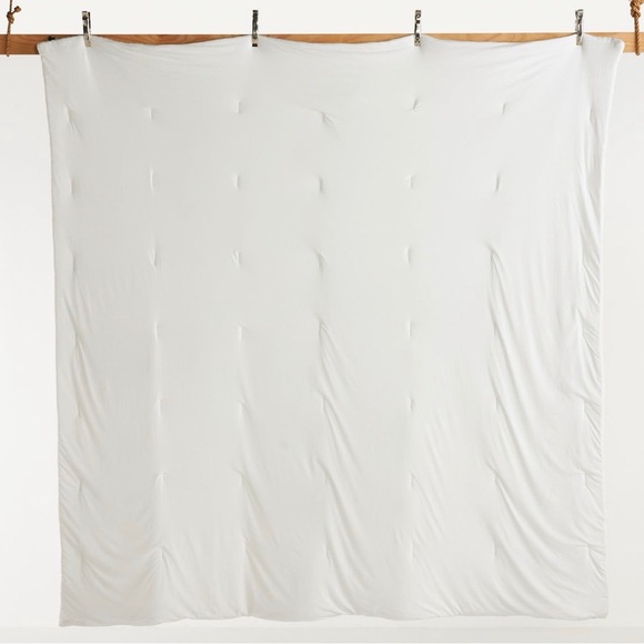 Cotton Jersey Channel Stitch Quilt - Picture 3 of 5